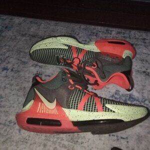 Nike Lebron Witness VII 7 Black/Barely Volt Basketball Mens Shoe 11.5